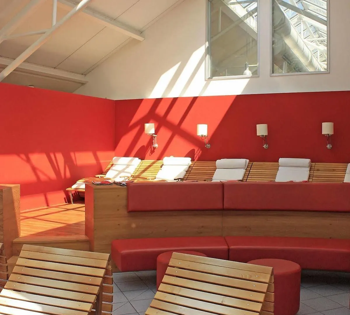Scheck Hotel Unterföhring 4*,  Německo